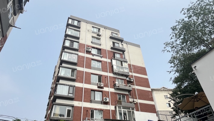 纪念街(唐山街商圈)外景图