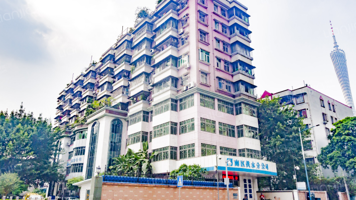 奇星药厂宿舍外景图