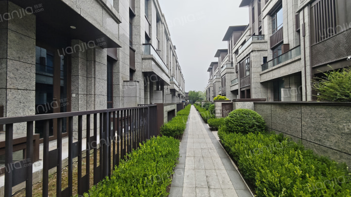 东哲钱塘滙外景图