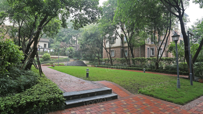 龙湖江与城A区外景图