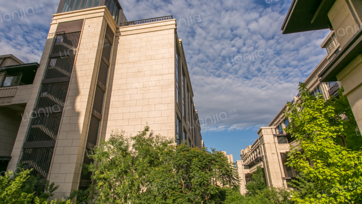 首开龙湖天琅外景图