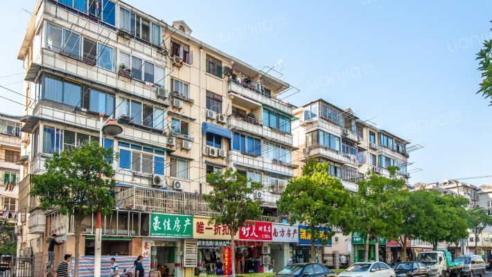 温宿路42弄外景图