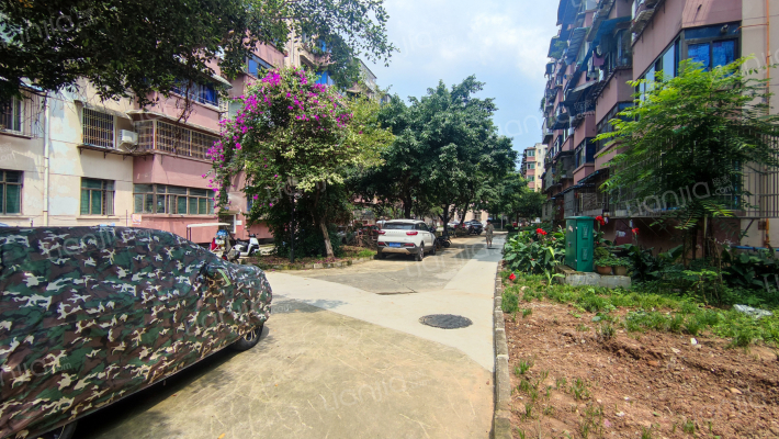 航天乙三区外景图