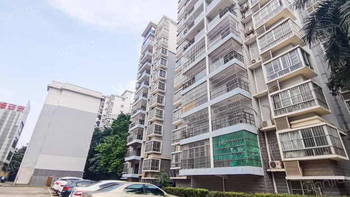 西乡塘区交通基建管理局安吉小区外景图