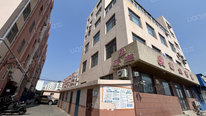 新鹤小区外景图