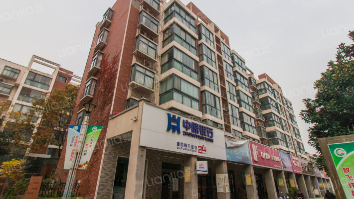 万象新天外景图