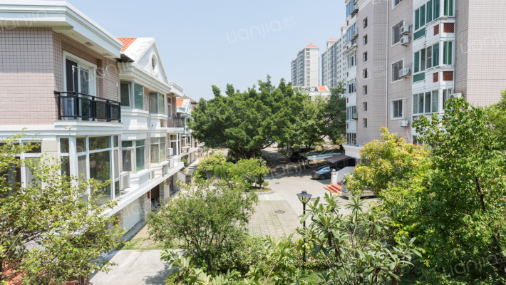 厦门航空宿舍别墅区外景图