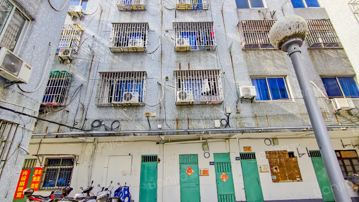 梧桐大街137号外景图