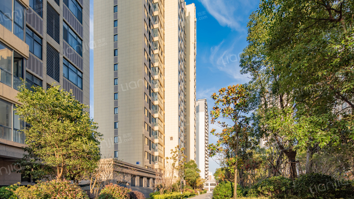 晨朗东方花园外景图