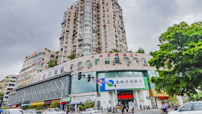 国鼎大厦外景图