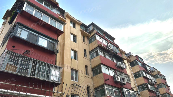 小纬六路90号外景图