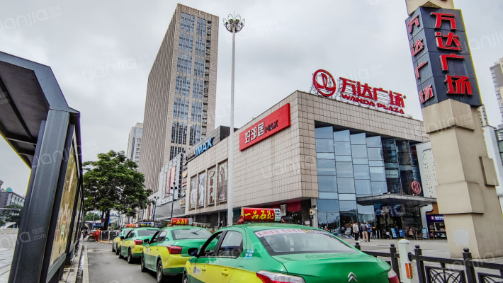 万达写字楼外景图