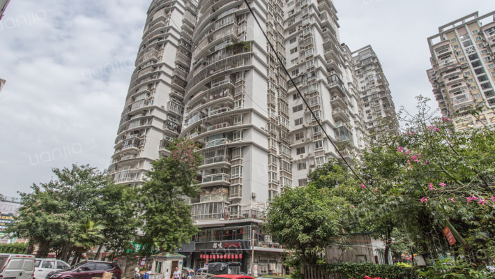 冠宏花园外景图