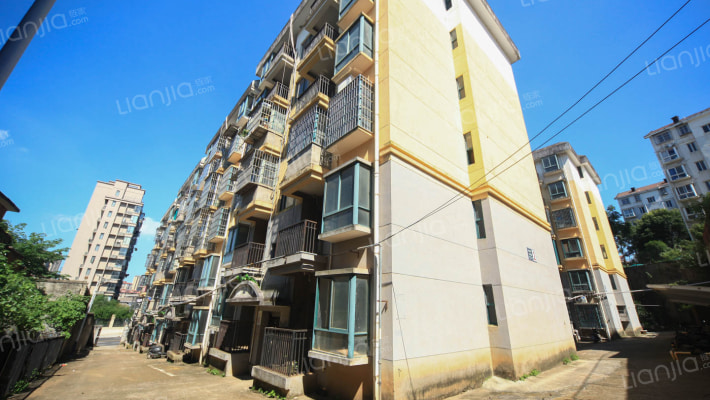 景峰家园外景图