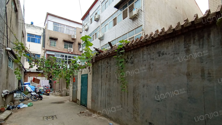 府前街南段东侧102号外景图