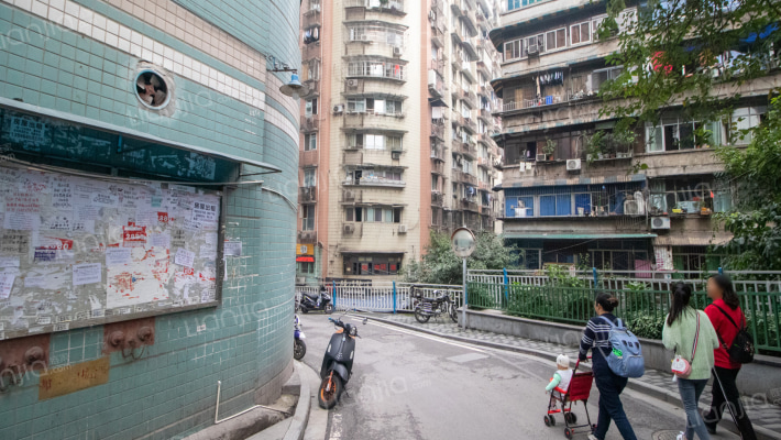 顺联大厦外景图