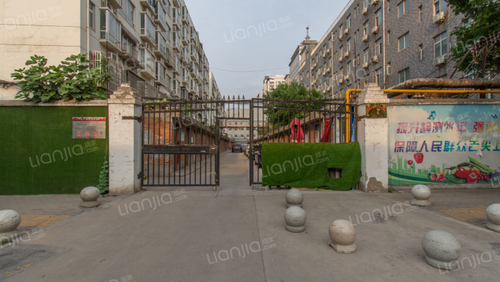 郑州市特警支队家属院外景图