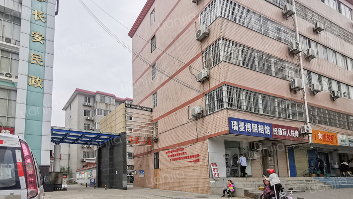 市容小区外景图