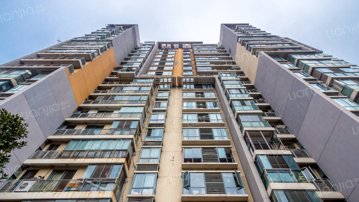 金地格林世界(卢尔公寓)外景图