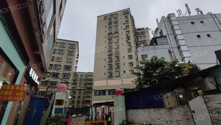 垦复小区外景图