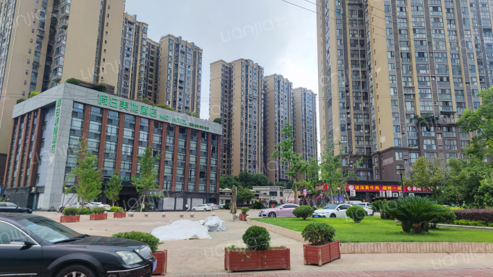 御岭春天三期外景图