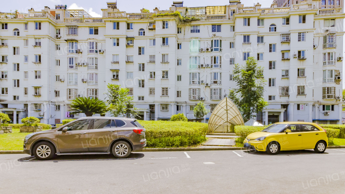 香格里拉城市花园外景图