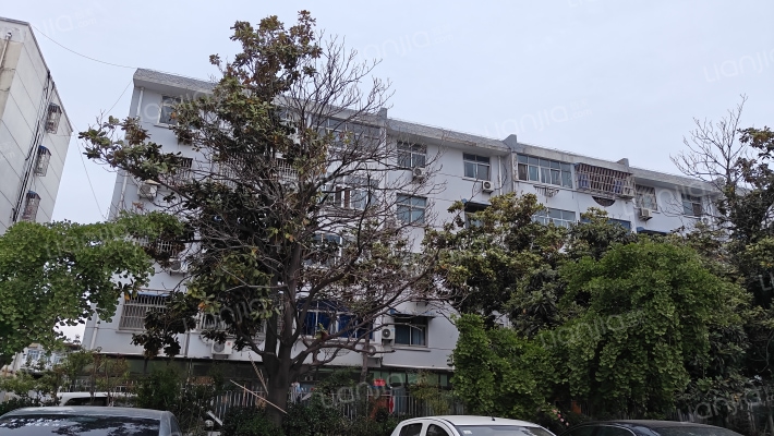 审计局宿舍外景图