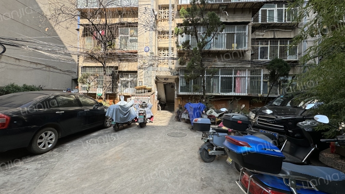 蔡家村小区外景图