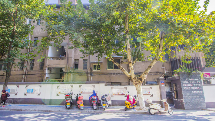 青春路33号外景图