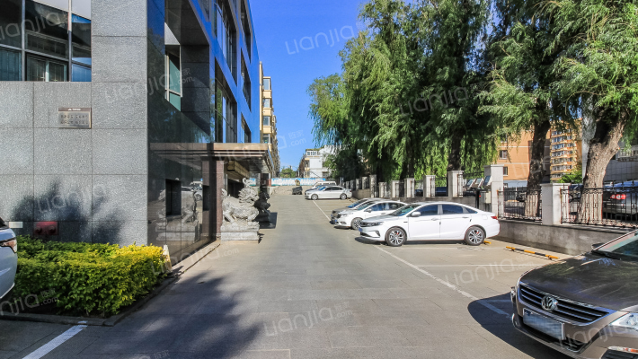 伟峰国际外景图