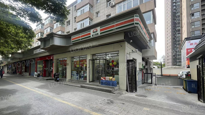 建行宿舍外景图