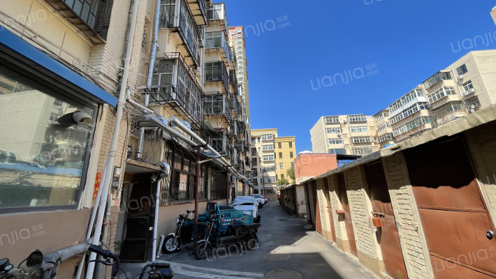 和平巷十号院外景图