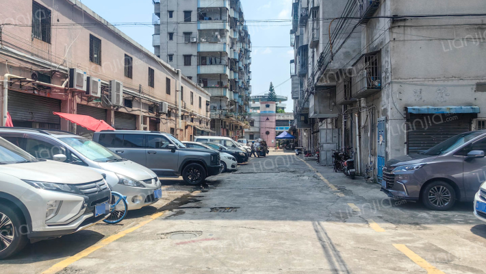 锦苑四巷10号外景图