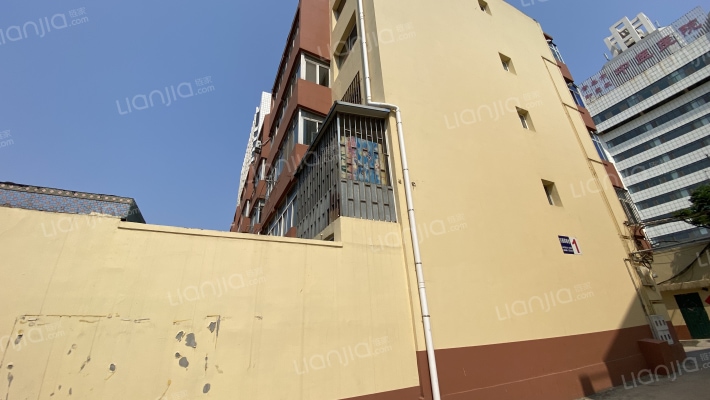 交通局宿舍外景图