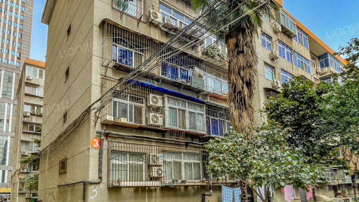 育才小区外景图