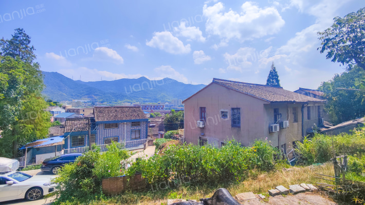 中窑环山路外景图