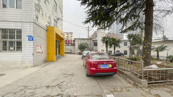 陕西省酶工程技术研究中心家属院外景图