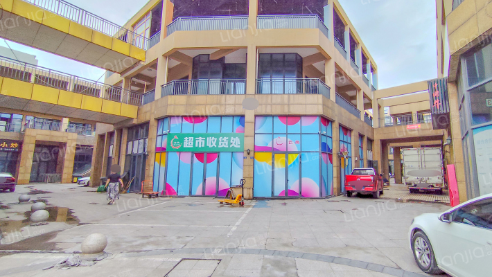 启潮苑小区外景图