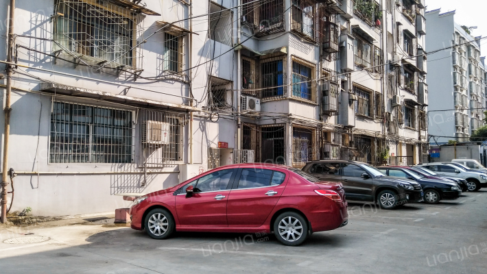 昌龙小区外景图