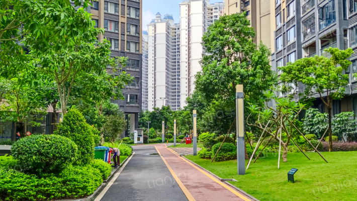 西建冠城世家外景图