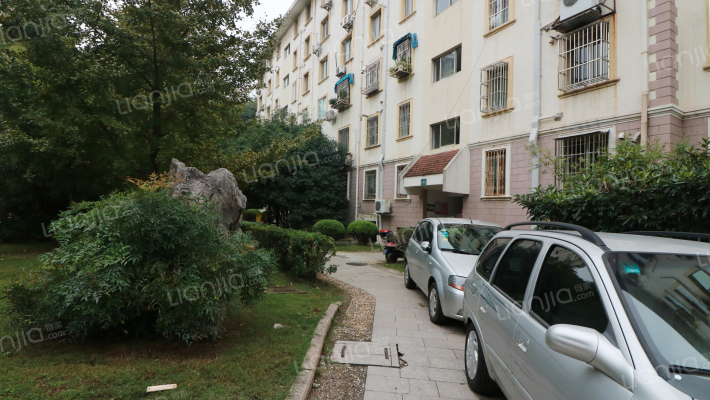 梅花山庄园中苑外景图