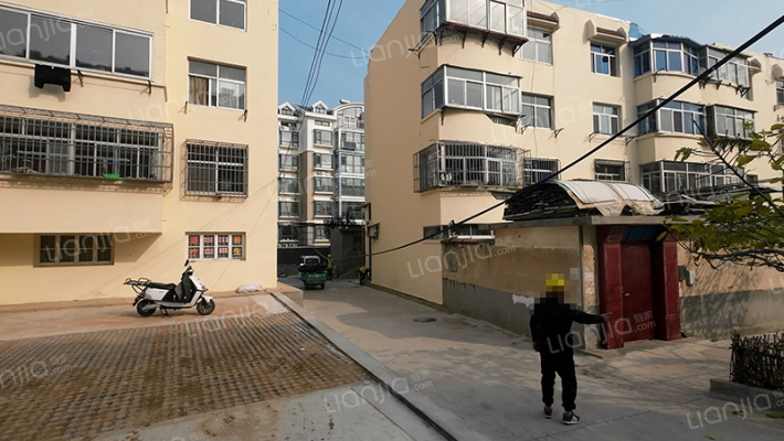 蓬莱市中医医院家属楼外景图