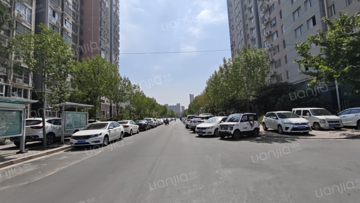 福泽家园南院外景图