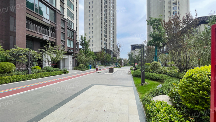 龙湖御府外景图