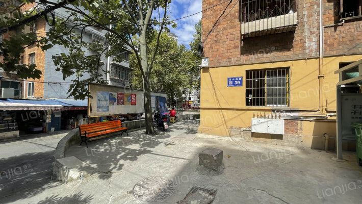 宝山南路39号外景图