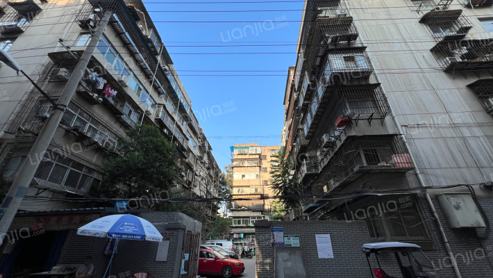 东新巷15号9D楼外景图