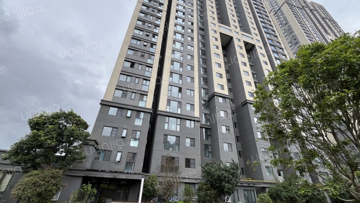 龙泉俊园馨苑外景图