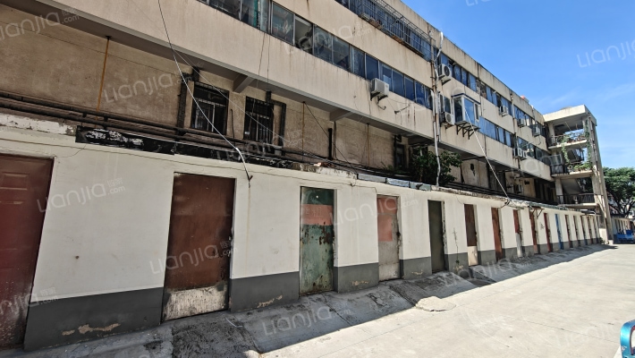 金世界商城外景图