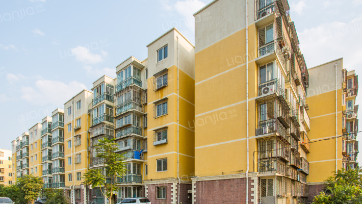 一万米家园外景图