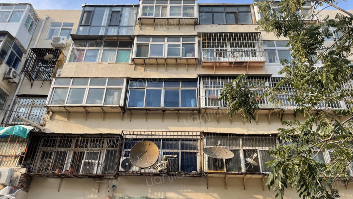 陵后街17号院外景图